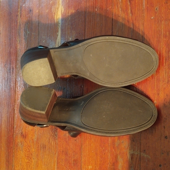 Lucky Brand Black Leather Sandals with Block Heel Sz 9 - Picture 9 of 10